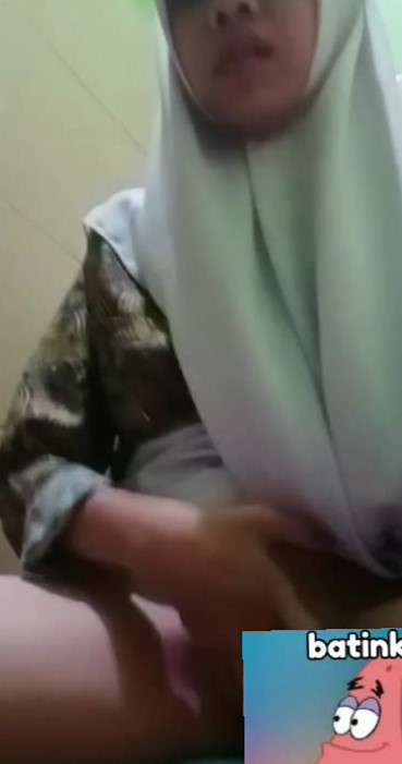 ABG Viral hijab Trending bergoyang di atas ranjang posisi ngulek New Top 2025