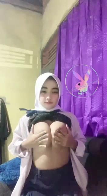 Latest Indonesia Viral Phenomenon Of ABG Viral SMA 2025 Ukhti Jilbab Wiwik One For All Indonesia